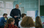 Luk� Vacul�k �e�� p��pady, kter� ot��sly �kolstv�m. �esk� televize to�� seri�l Ochr�nce